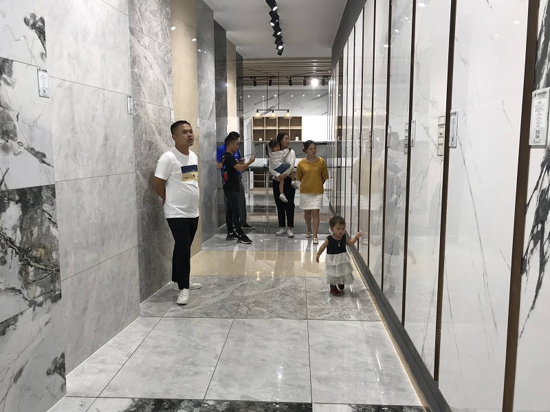布兰顿大理石瓷砖